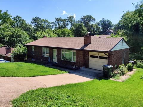 3846 Waco Dr, Saint Louis, MO 63121 photo 1