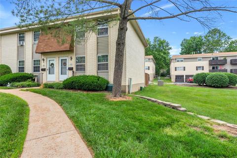 157 Shadalane Walk, Ballwin, MO 63011 photo 2