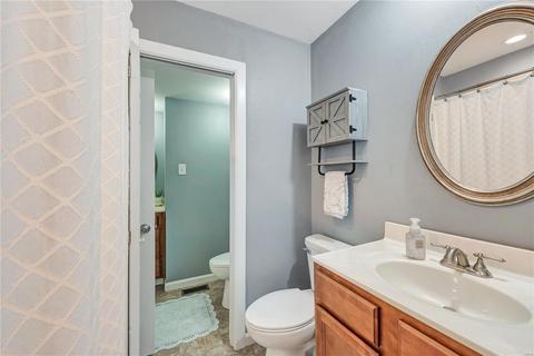 157 Shadalane Walk, Ballwin, MO 63011 photo 25
