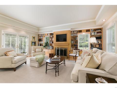 1 Wickersham Ln, Ladue, MO 63124 photo 15
