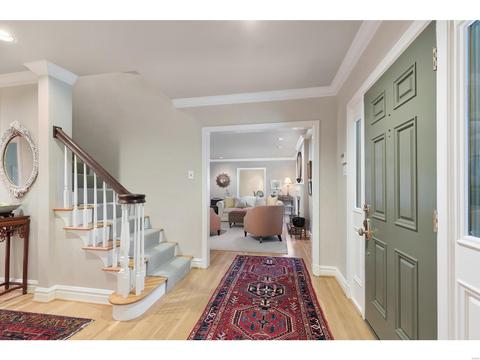 1 Wickersham Ln, Ladue, MO 63124 photo 4