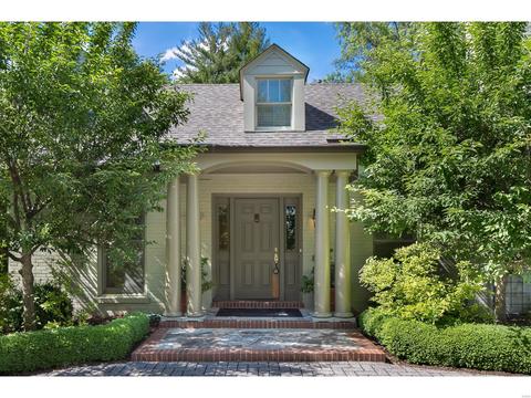 1 Wickersham Ln, Ladue, MO 63124 photo 3