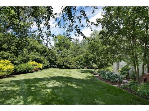 1 Wickersham Ln, Ladue, MO 63124 photo 29