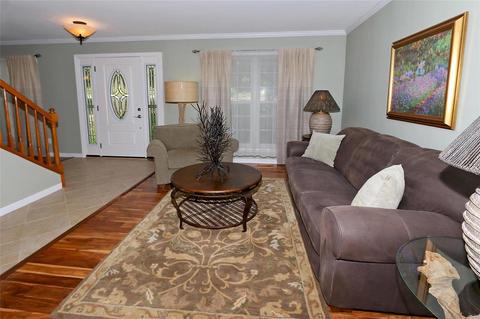 1766 Spring View Ct, Ballwin, MO 63021 photo 4