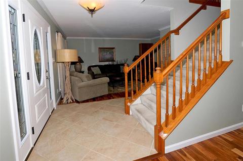 1766 Spring View Ct, Ballwin, MO 63021 photo 3