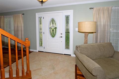 1766 Spring View Ct, Ballwin, MO 63021 photo 2