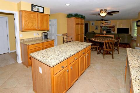 1766 Spring View Ct, Ballwin, MO 63021 photo 11