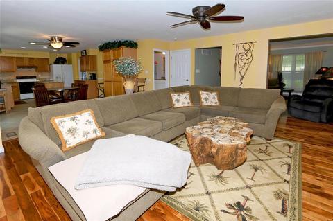 1766 Spring View Ct, Ballwin, MO 63021 photo 16