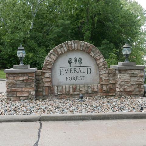 863 Emerald Oaks Ct, Eureka, MO 63025 photo 4