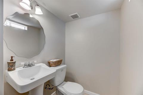 1366 Arbor Bluff Cir, Ballwin, MO 63021 photo 32