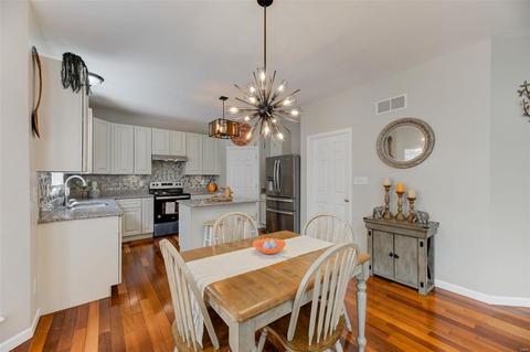 1366 Arbor Bluff Cir, Ballwin, MO 63021 photo 15