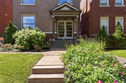 3904 Hartford St, Saint Louis, MO 63116 photo 3