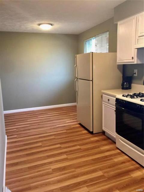 612 School St, O'fallon, MO 63366 photo 4