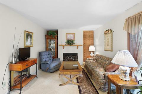 5259 Cedarstone Ct #A, Saint Louis, MO 63129 photo 2