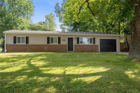 250 Ramsey Ln, Ballwin, MO 63021 photo 1