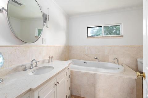 934 Windgate Ct, Fenton, MO 63026 photo 11