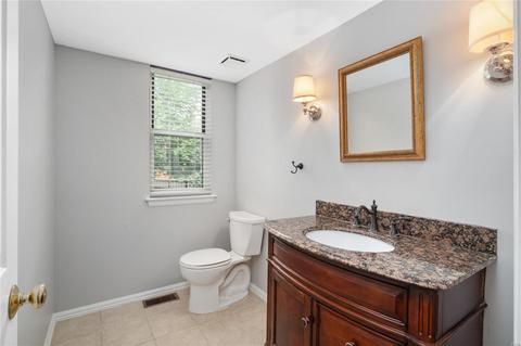 934 Windgate Ct, Fenton, MO 63026 photo 15