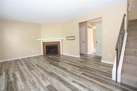 2431 Hidden Meadow Ln, Ballwin, MO 63021 photo 3