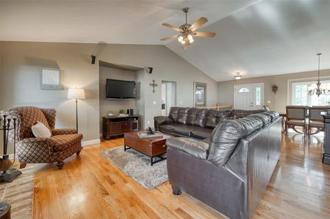 1920 Homefield Estates Dr, O'fallon, MO 63366 photo 9