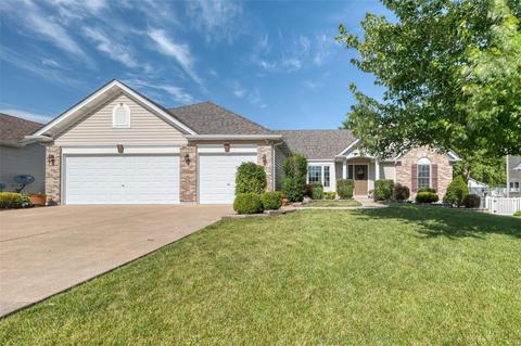 1920 Homefield Estates Dr, O'fallon, MO 63366 photo 1