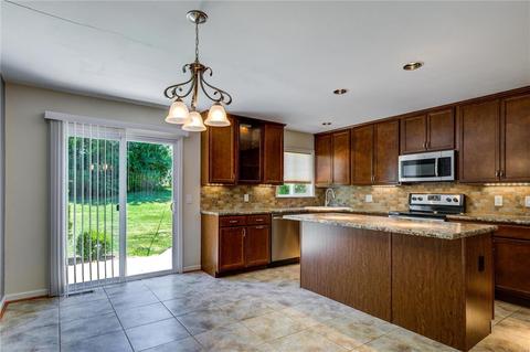 707 Chantilly Ct, Ballwin, MO 63011 photo 8