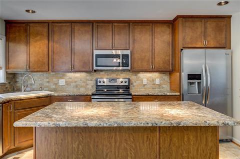 707 Chantilly Ct, Ballwin, MO 63011 photo 10