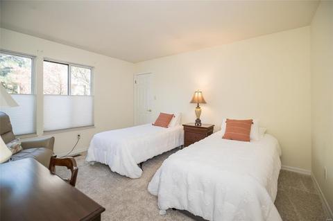 1711 Highview Cir, Ballwin, MO 63021 photo 17