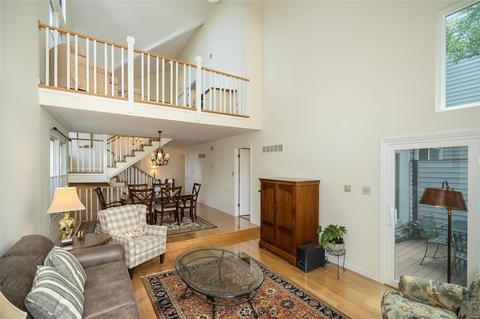 1711 Highview Cir, Ballwin, MO 63021 photo 8