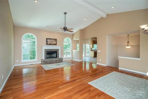 5753 Westchester Meadow Dr, Weldon Spring, MO 63304 photo 3