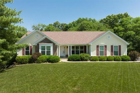 5753 Westchester Meadow Dr, Weldon Spring, MO 63304 photo 2