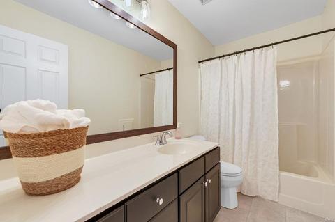 16057 Pierside Ln, Ellisville, MO 63021 photo 28