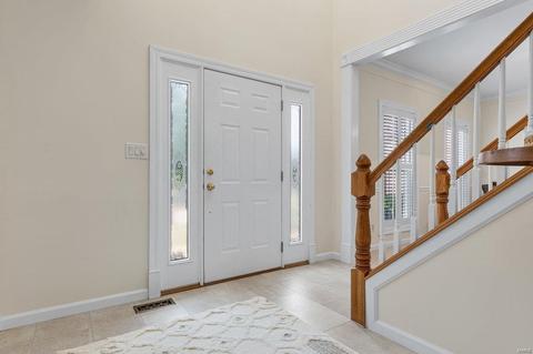 16057 Pierside Ln, Ellisville, MO 63021 photo 3