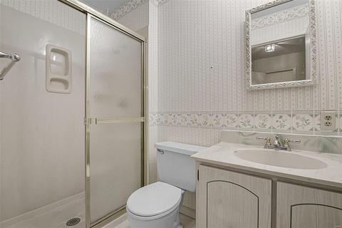 2952 Point Dr, Saint Louis, MO 63129 photo 13