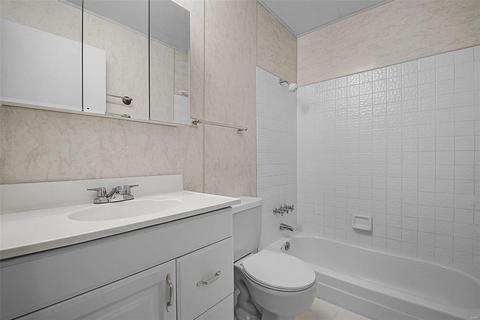 2952 Point Dr, Saint Louis, MO 63129 photo 15