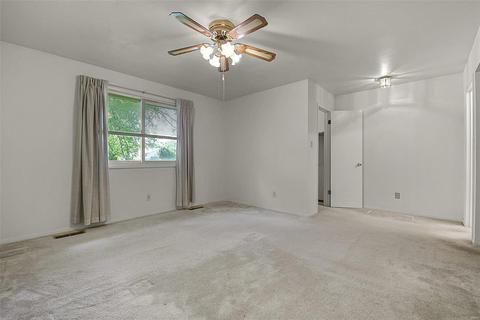 2952 Point Dr, Saint Louis, MO 63129 photo 11