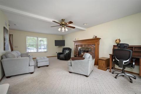 6 Oakwood Ct, O'fallon, MO 63366 photo 5