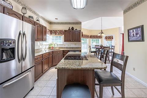 1313 Renaissance Pl, Weldon Spring, MO 63304 photo 4