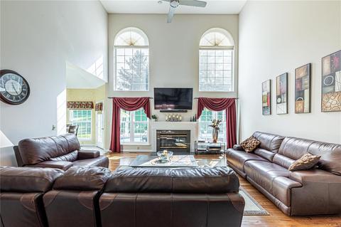 1313 Renaissance Pl, Weldon Spring, MO 63304 photo 7