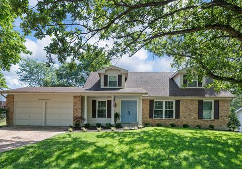 907 Dutchmill Dr, Ballwin, MO 63011 photo 1