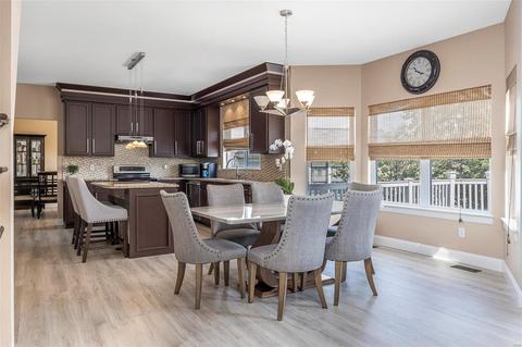 8029 Knights Crossing Dr, O'fallon, MO 63368 photo 9