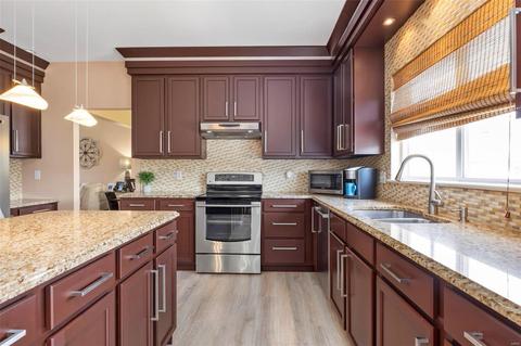 8029 Knights Crossing Dr, O'fallon, MO 63368 photo 5