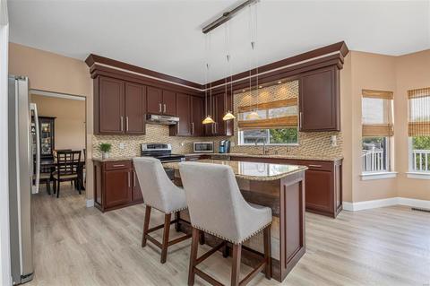 8029 Knights Crossing Dr, O'fallon, MO 63368 photo 7