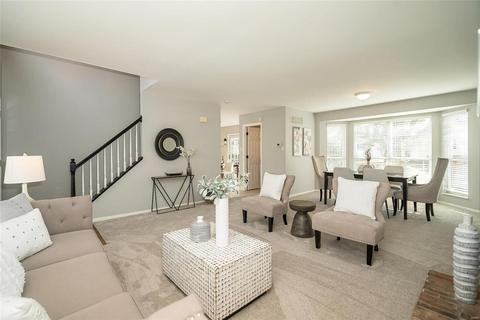 2536 Hidden Meadow Ln, Ballwin, MO 63021 photo 3