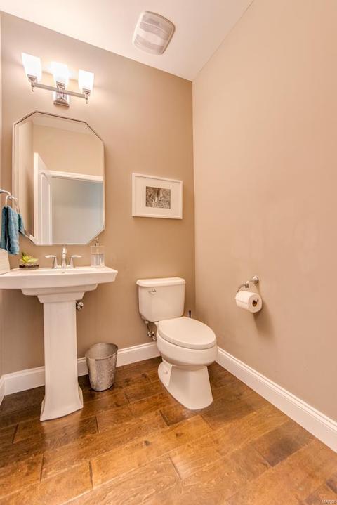 353 Barn Side Ln, Eureka, MO 63025 photo 9