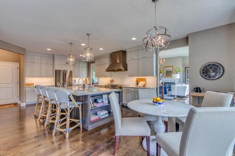 353 Barn Side Ln, Eureka, MO 63025 photo 2