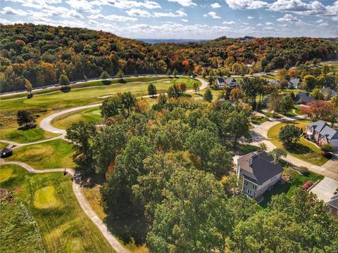 424 Cerromar Dr, Eureka, MO 63025 photo 2