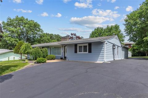 1213 Field Ave, Ellisville, MO 63011 photo 2