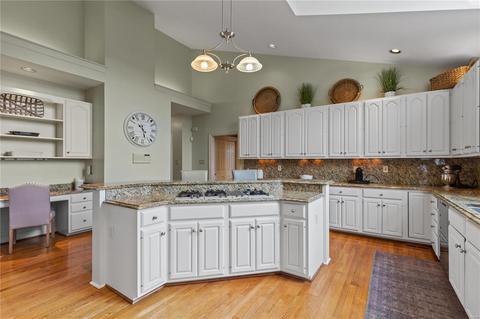 1008 Kimswick Manor Ct, Ballwin, MO 63011 photo 20