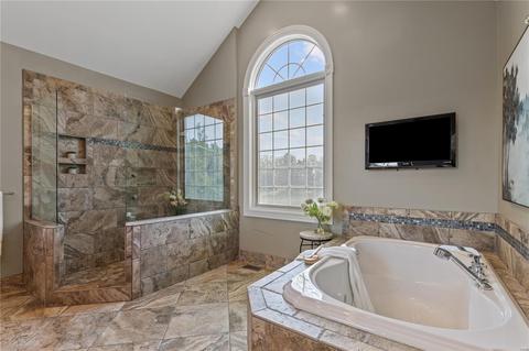 1008 Kimswick Manor Ct, Ballwin, MO 63011 photo 31