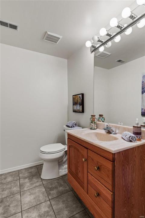 1008 Kimswick Manor Ct, Ballwin, MO 63011 photo 55